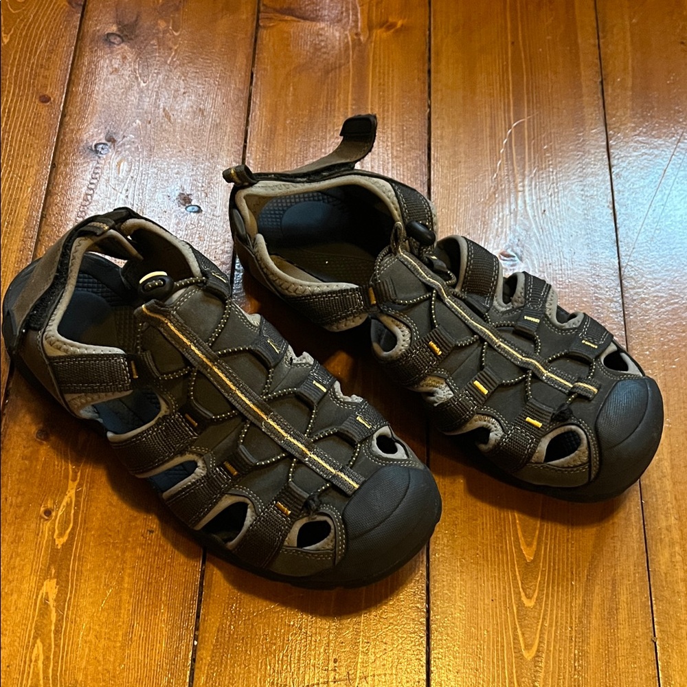 Falls Creek Sandals